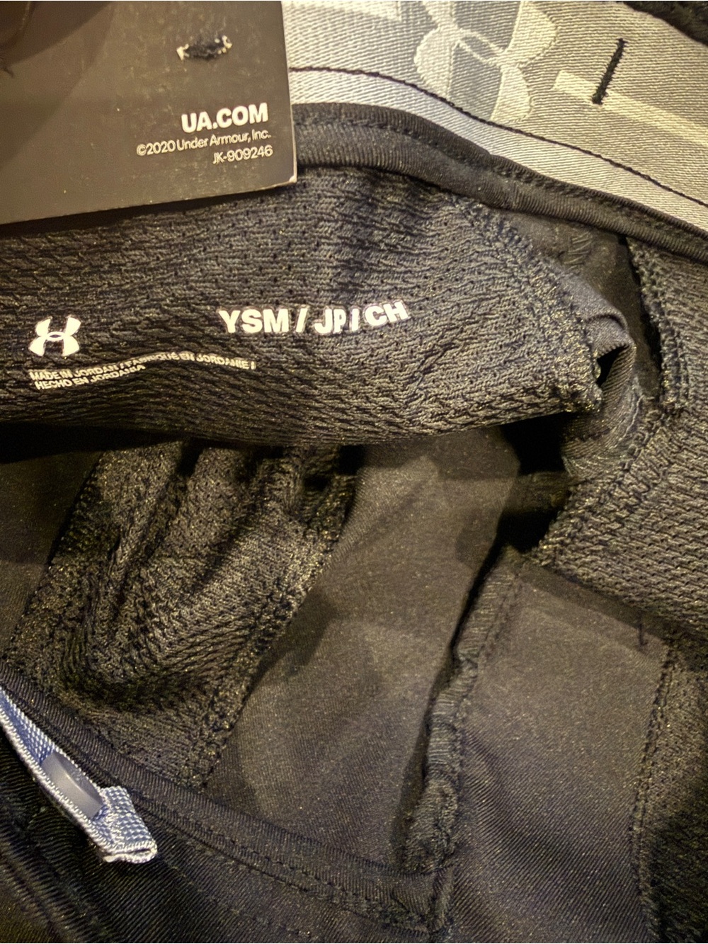 NWT Youth Under Armour Black Flat-Front Performance Shorts Golf Shorts Small - Picture 5 of 5